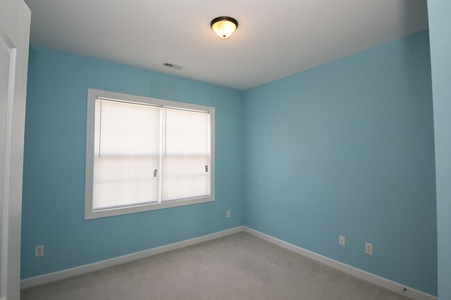 Building Photo - 14424 Myers Mill Ln