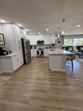 Building Photo - 5247 Carmilfra Dr