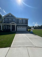 Building Photo - 1501 Bright Coral Trl