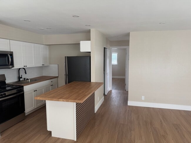 Foto del edificio - 2271 NW 52nd Ct