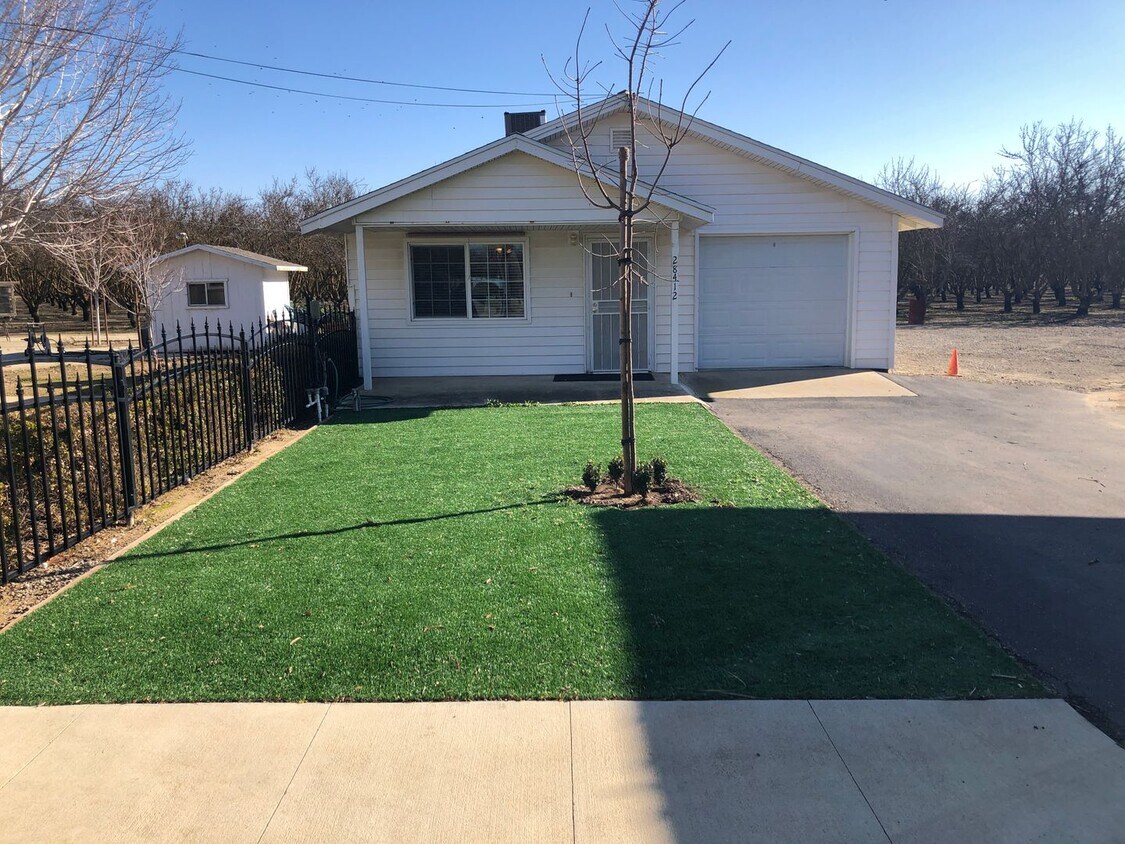 Foto principal - NOW AVAILABLE!! QUAINT HOME IN NEWMAN OUT IN THE COUNTRY