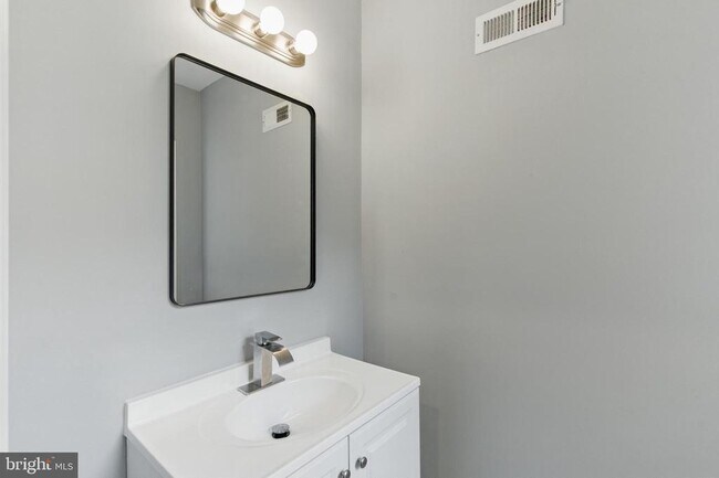Foto del edificio - 937 N 45th St