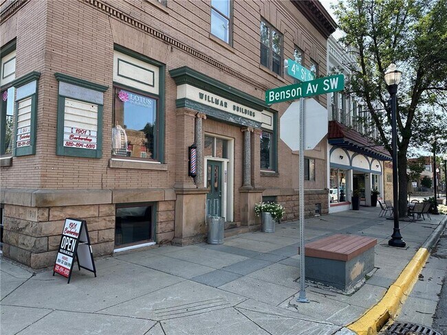 Building Photo - 201 4th St SW