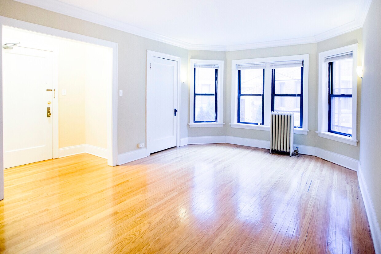 Foto del edificio - 2133.5 Ridge Ave