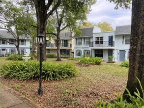 Building Photo - 14405 Burgundy Square