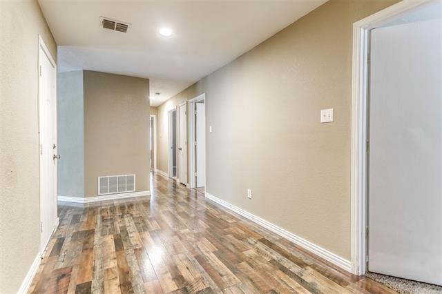 Foto del edificio - 14025 Silkwood Dr