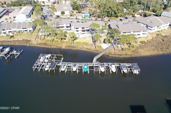 Building Photo - 8501 N Lagoon Dr