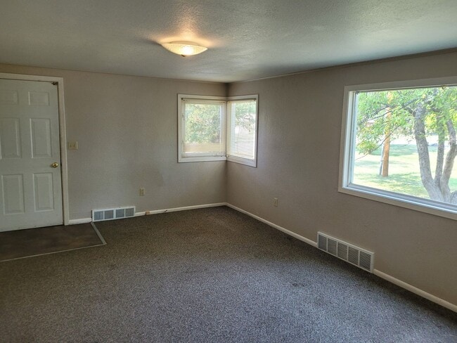 Foto del edificio - Great 3 bedroom, 2 bath home