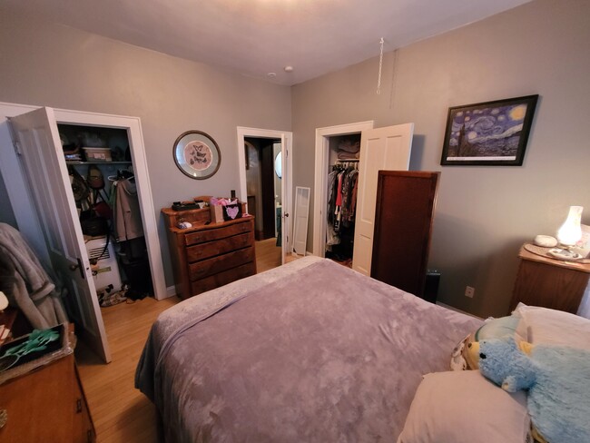 Bedroom - 147 S 8th Ave