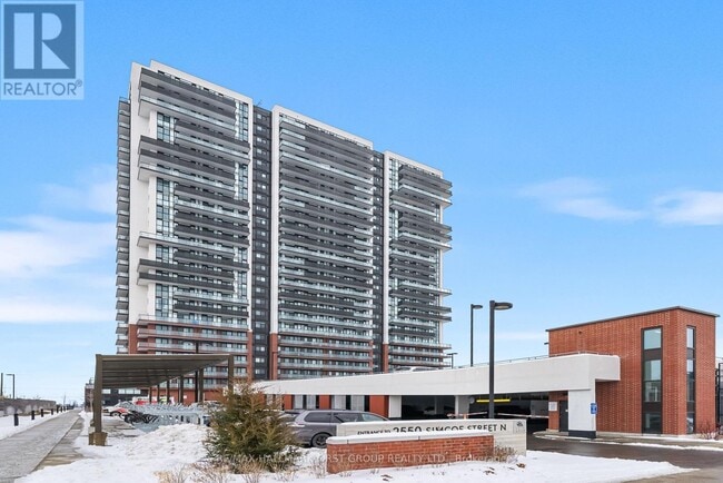 Building Photo - 2550-2550 Simcoe St N