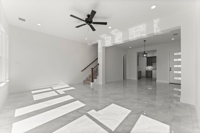 Building Photo - 6808 Ralston St