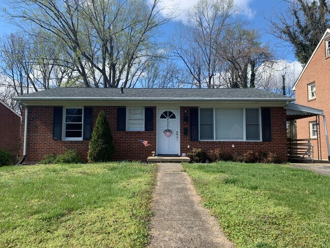 Foto del edificio - 4629 Ferncliff Dr