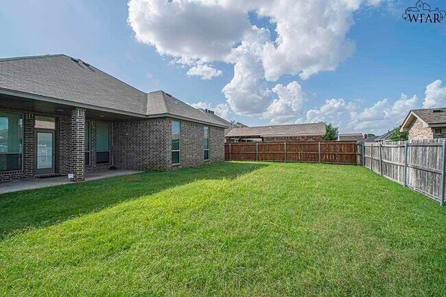 Foto del edificio - 5007 Southfork Dr