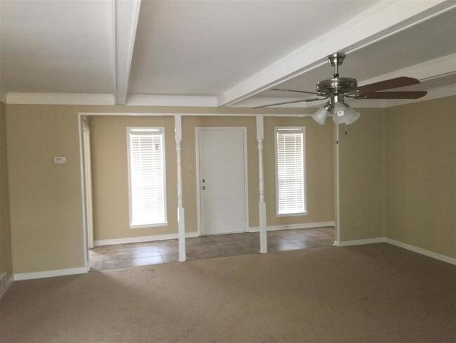 Foto del edificio - Available For Immediate Move In!