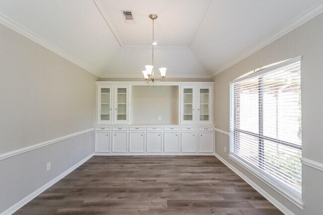 Foto del edificio - 928 Victoria Dr