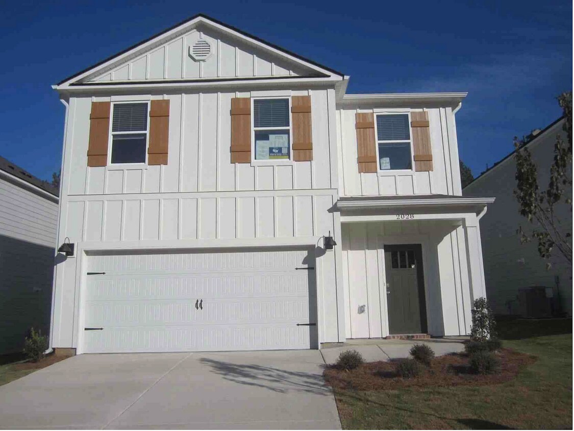 Foto principal - 2028 Eaton Pl