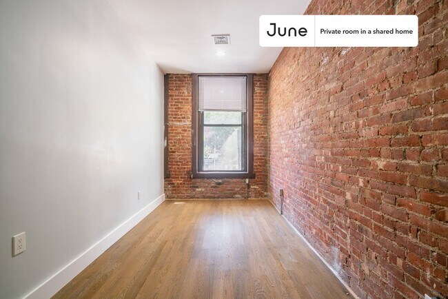 Foto del edificio - Room in Shared 4 bed/2 bath home in Central Harlem