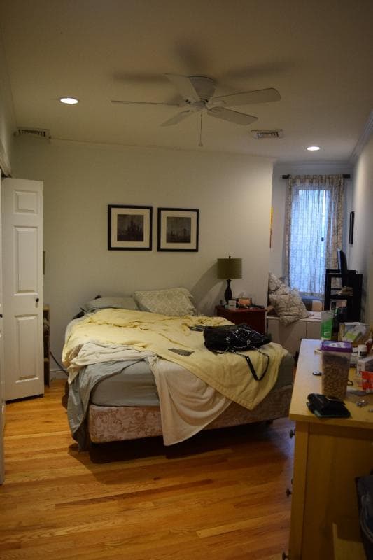 *Pictures are representative samples of the advertised unit. In some cases, the actual units you tou - 116 Riverway