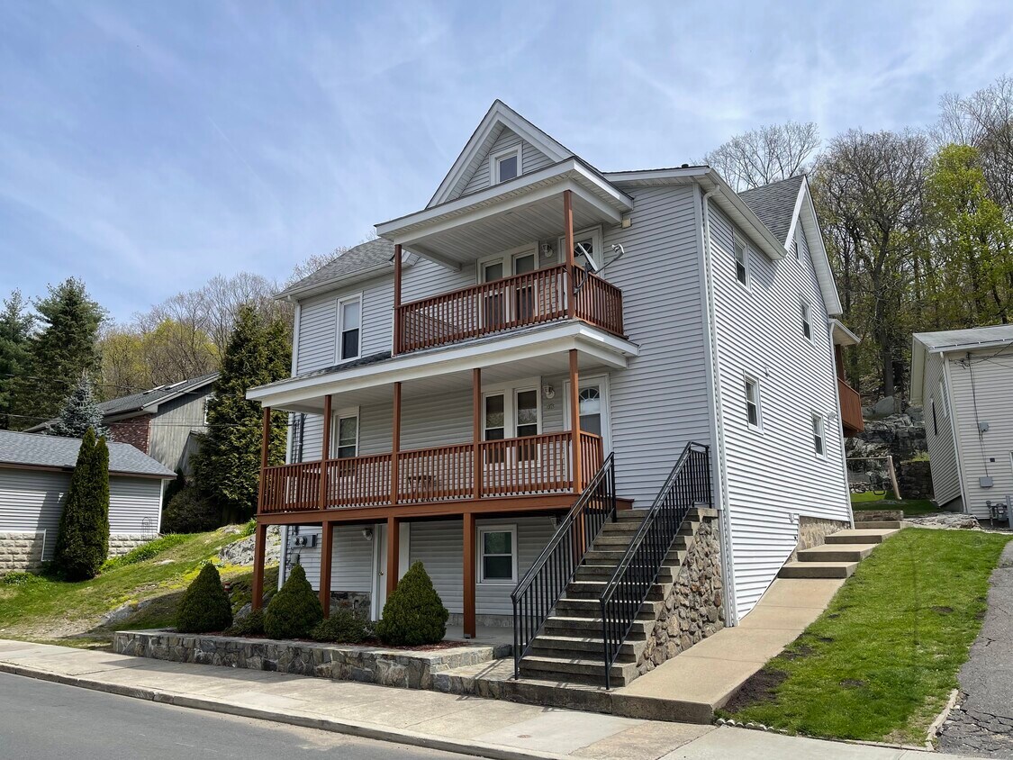 Primary Photo - 43 Coen St