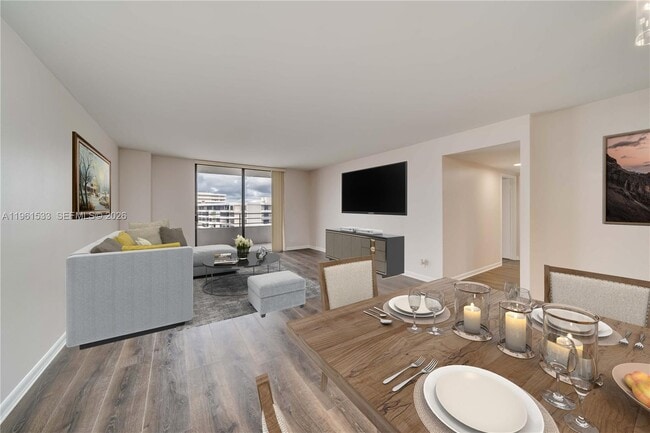 Foto del edificio - 2500 Parkview Dr