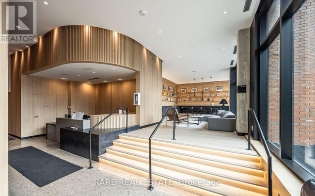 Photo du bâtiment - 2720 Dundas St W