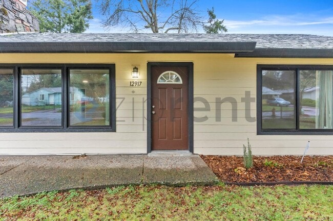 Foto del edificio - 12917 NE Holladay St