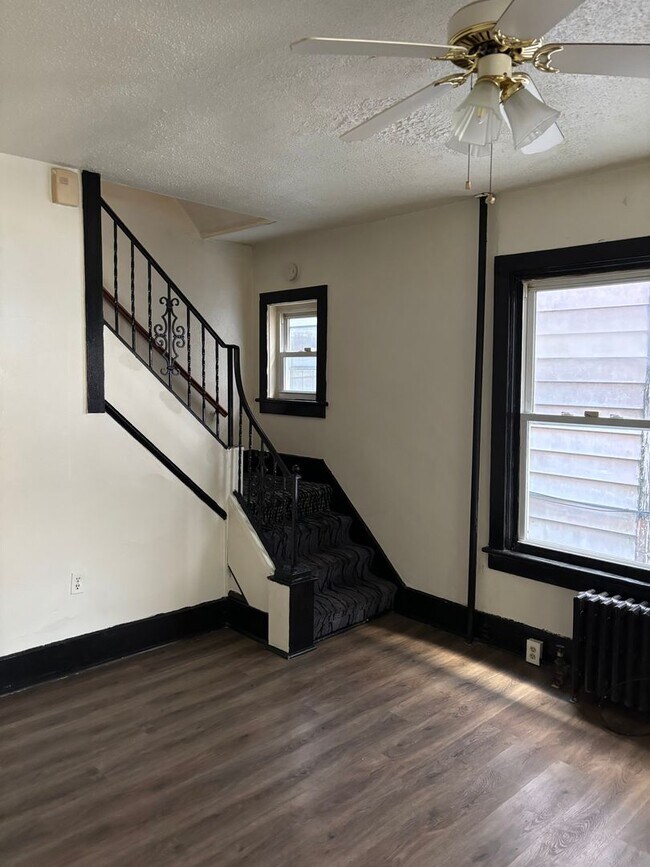 Foto del edificio - 3 Bedroom 1 Bath in Harrisburg, PA!