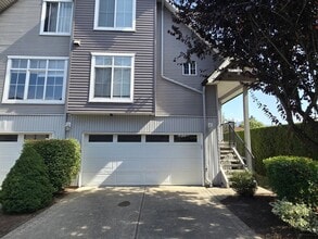 Building Photo - 8881 Walters St