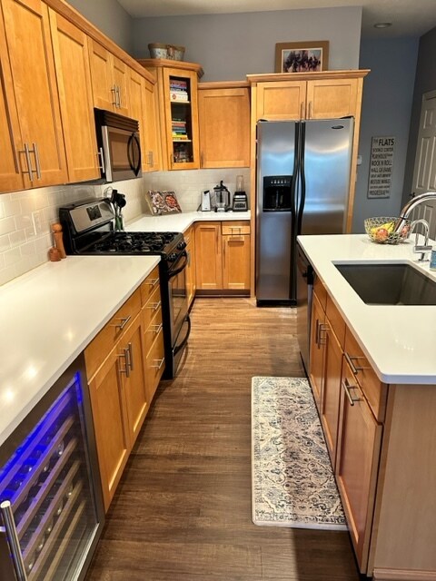 Foto del edificio - 1411 Rosewood Ave