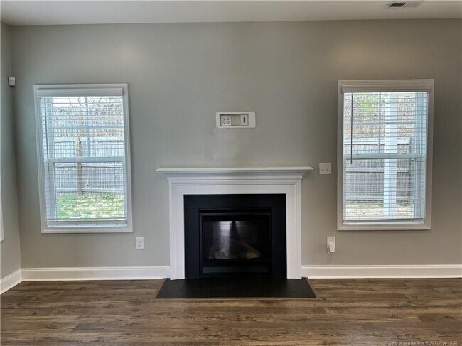 Building Photo - 137 Ledford Ave