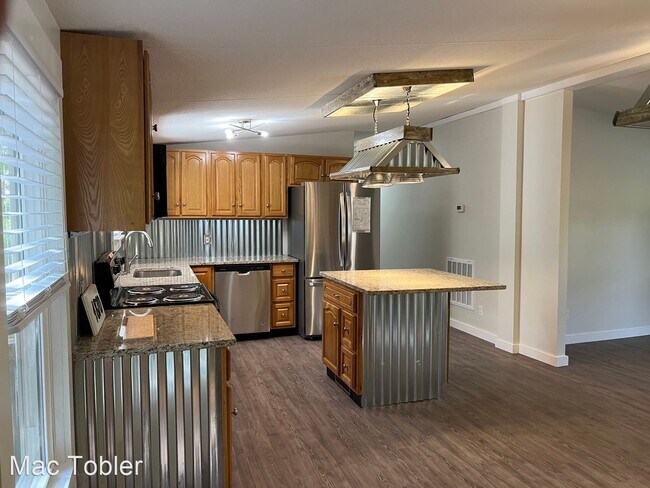 Foto del edificio - 4 br, 2 bath House - 4870 Harrison Lane