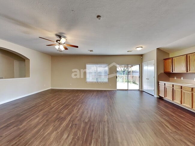 Foto del edificio - 21706 Oakbridge Park Ln