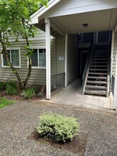 Building Photo - 755 5th Ave NW