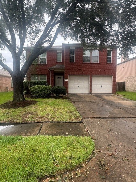 Building Photo - 2842 Sandberry Dr