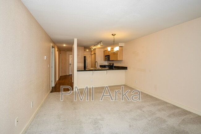 Building Photo - 11309 NE 128th St