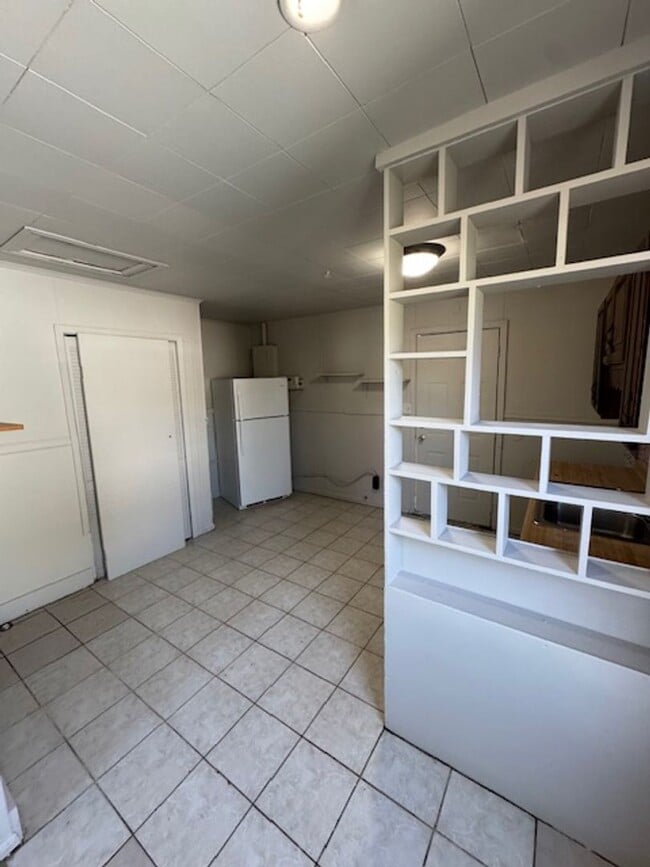 Building Photo - 1510 Roosevelt Dr