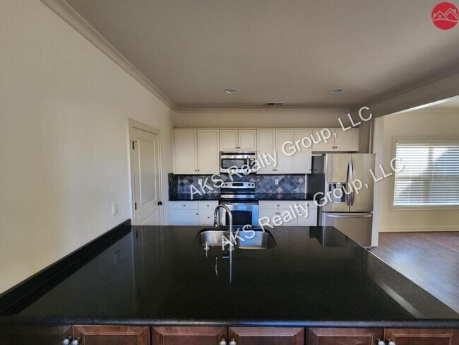 Foto del edificio - 4613 Riverview Dr