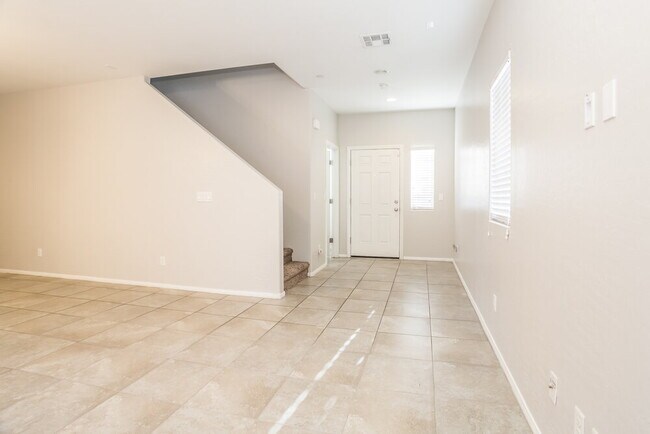 Foto del edificio - 7756 Vestibule Ct