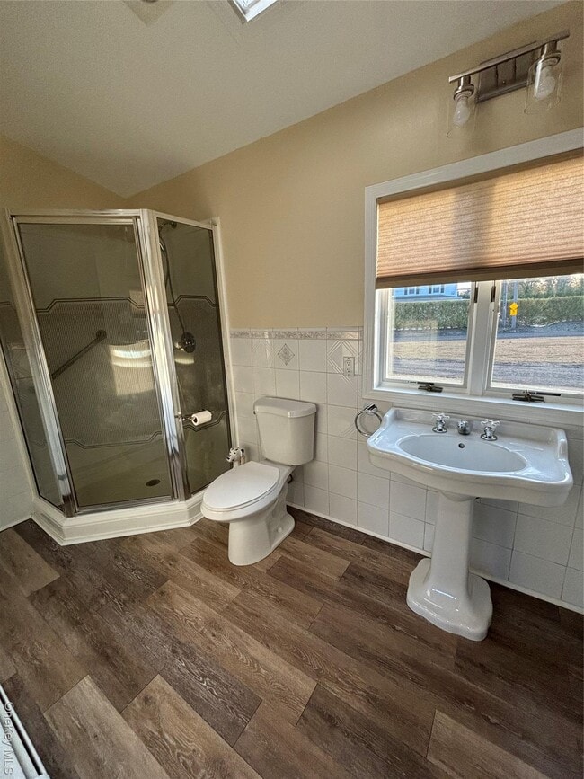 Foto del edificio - 445 N Country Rd