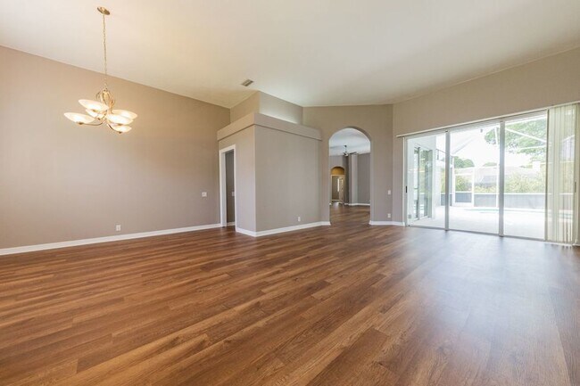 Building Photo - 3153 Beauchamp Ct