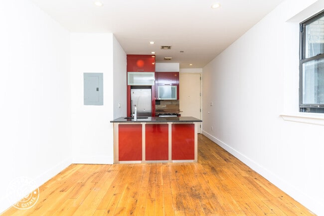 Foto del edificio - 1020 Park Pl