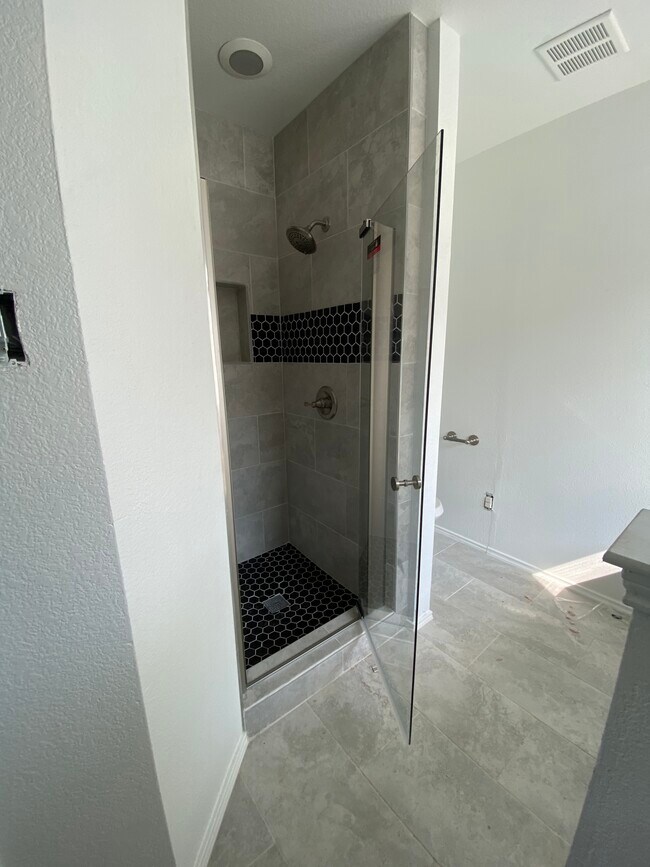 Foto del edificio - 3017 Hillsdale Ave