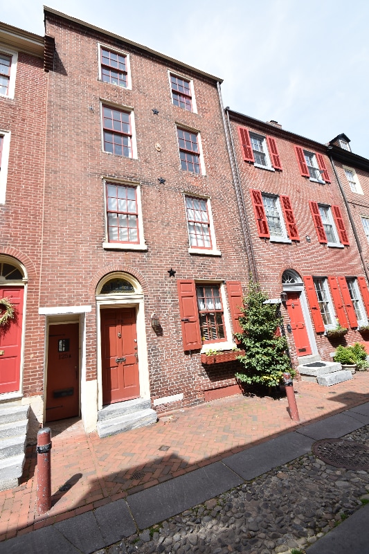 Building Photo - 125 Elfreth's Alley