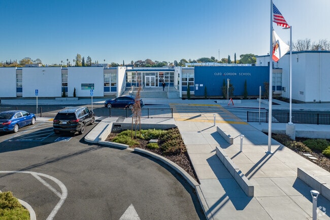 A view of the entrance to Cleo Gordon Elementary School from the street.