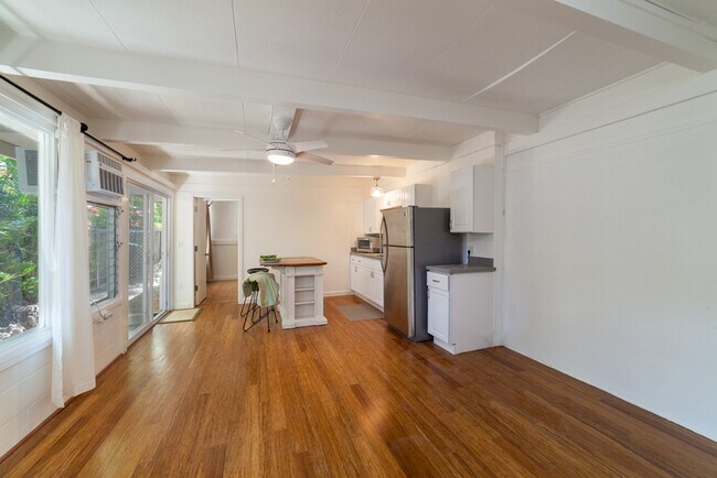 Foto del edificio - 946 Holoholo St. (1 BR)