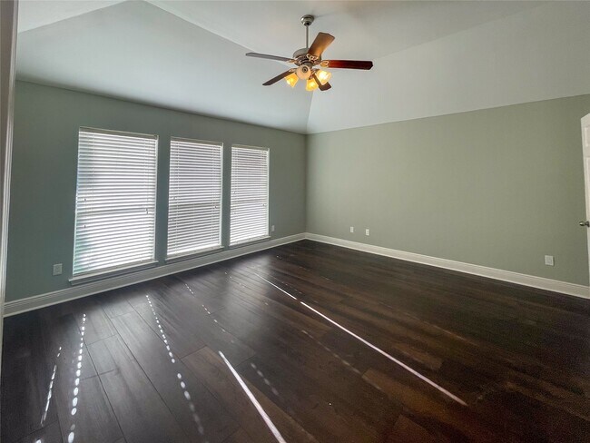 Foto del edificio - 854 Skyspring Ln