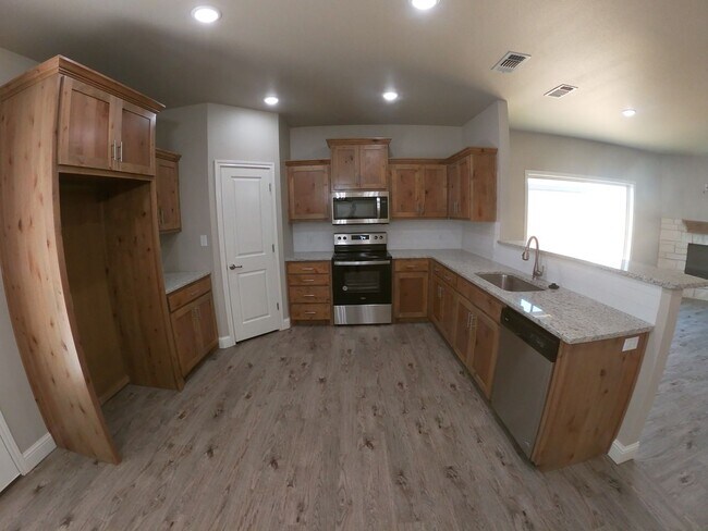 Foto del edificio - LIKE-NEW HOME In Cooper School District