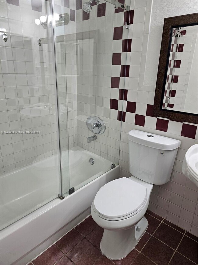Foto del edificio - 8475 SW 156th Ct