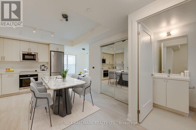 Photo du bâtiment - 2545 Simcoe St N