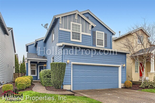 Foto del edificio - 3 br, 2.5 bath House - 3671 SE Honeysuckle...